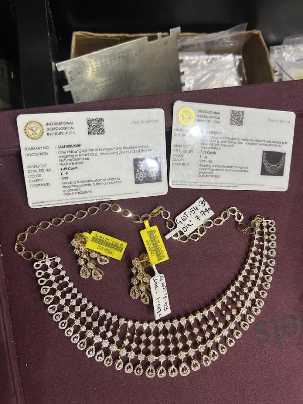 DIAMOND-NECKLACE,18K (DNK-00641)