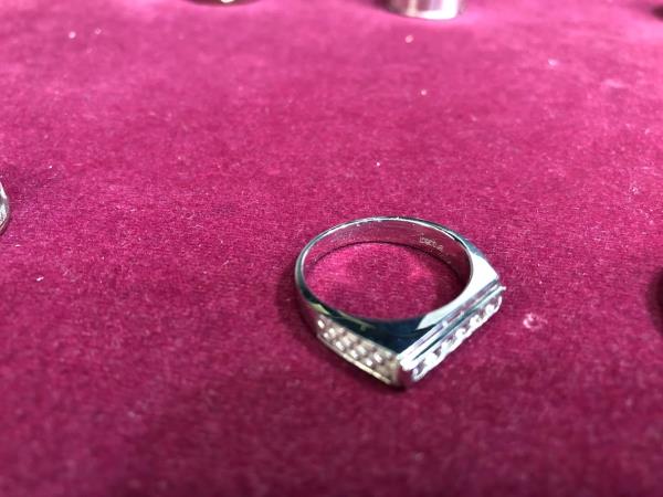 DIAMOND-RING,18K (DRG-00161)
