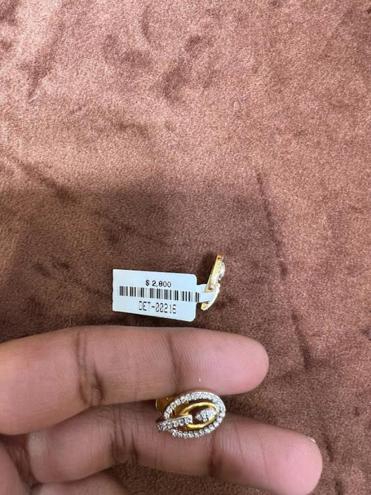 DIAMOND-EAR TOPS,18K (DET-00216)