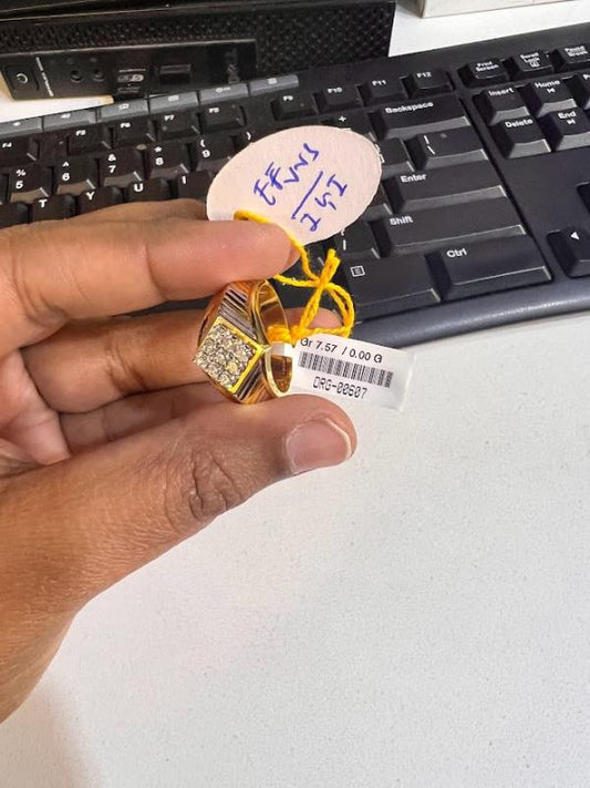 DIAMOND-RING,18K (DRG-00607)