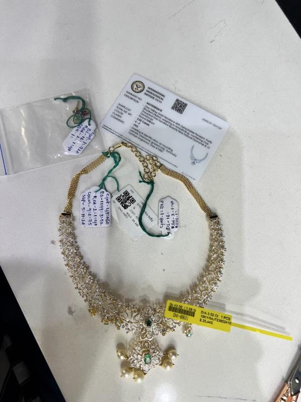 DIAMOND-NECKLACE,18K (DNK-00631)