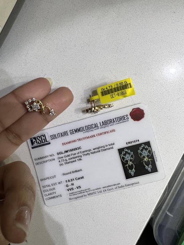 DIAMOND-EAR TOPS,18K (DET-01068)