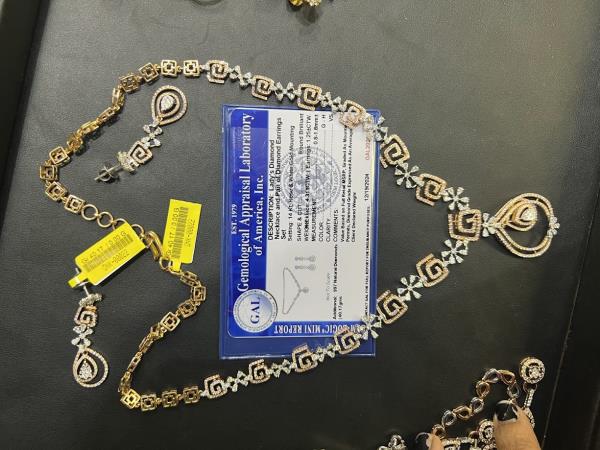 DIAMOND-NECKLACE,18K (DNK-00022)