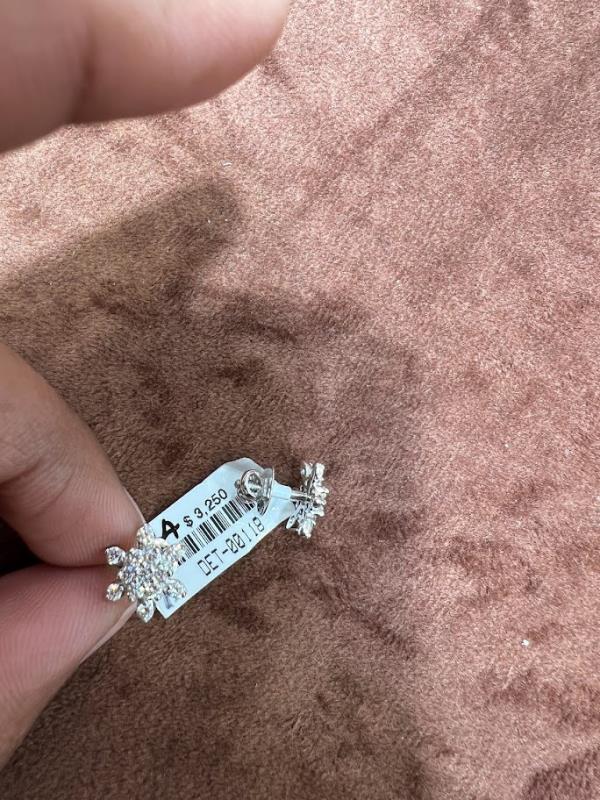 DIAMOND-EAR TOPS,18K (DET-00118)