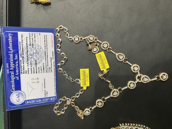 DIAMOND-NECKLACE,18K (DNK-00013)