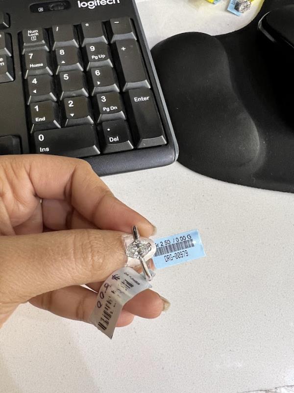 DIAMOND-RING,14K (DRG-00979)