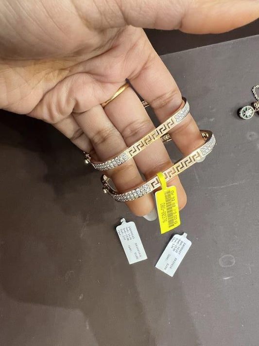 DIAMOND-BANGLES,18K (DBG-00376)