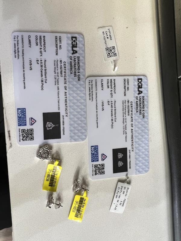 DIAMOND-PENDANT SET,18K (DPS-00230)