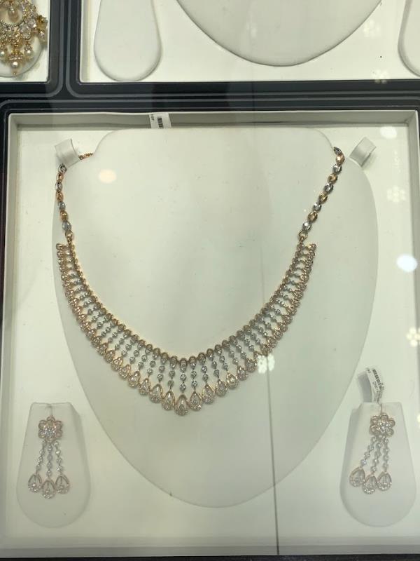 DIAMOND-NECKLACE,18K (DNK-00030)