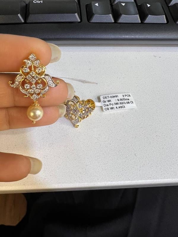 DIAMOND-EAR TOPS,18K (DET-00481)