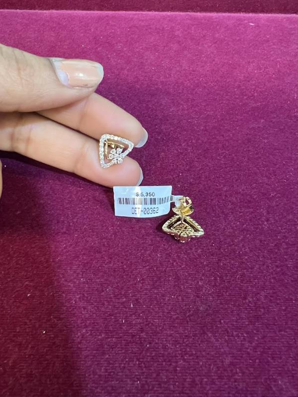 DIAMOND-EAR TOPS,18K (DET-00362)