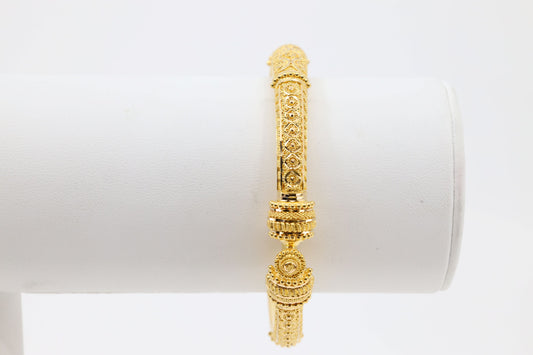 BANGLES,22K (BG-10180
)