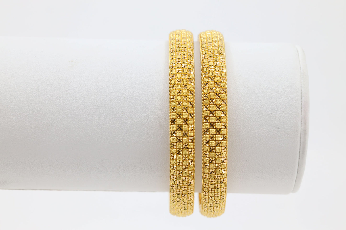 BANGLES,22K (BG-10196)