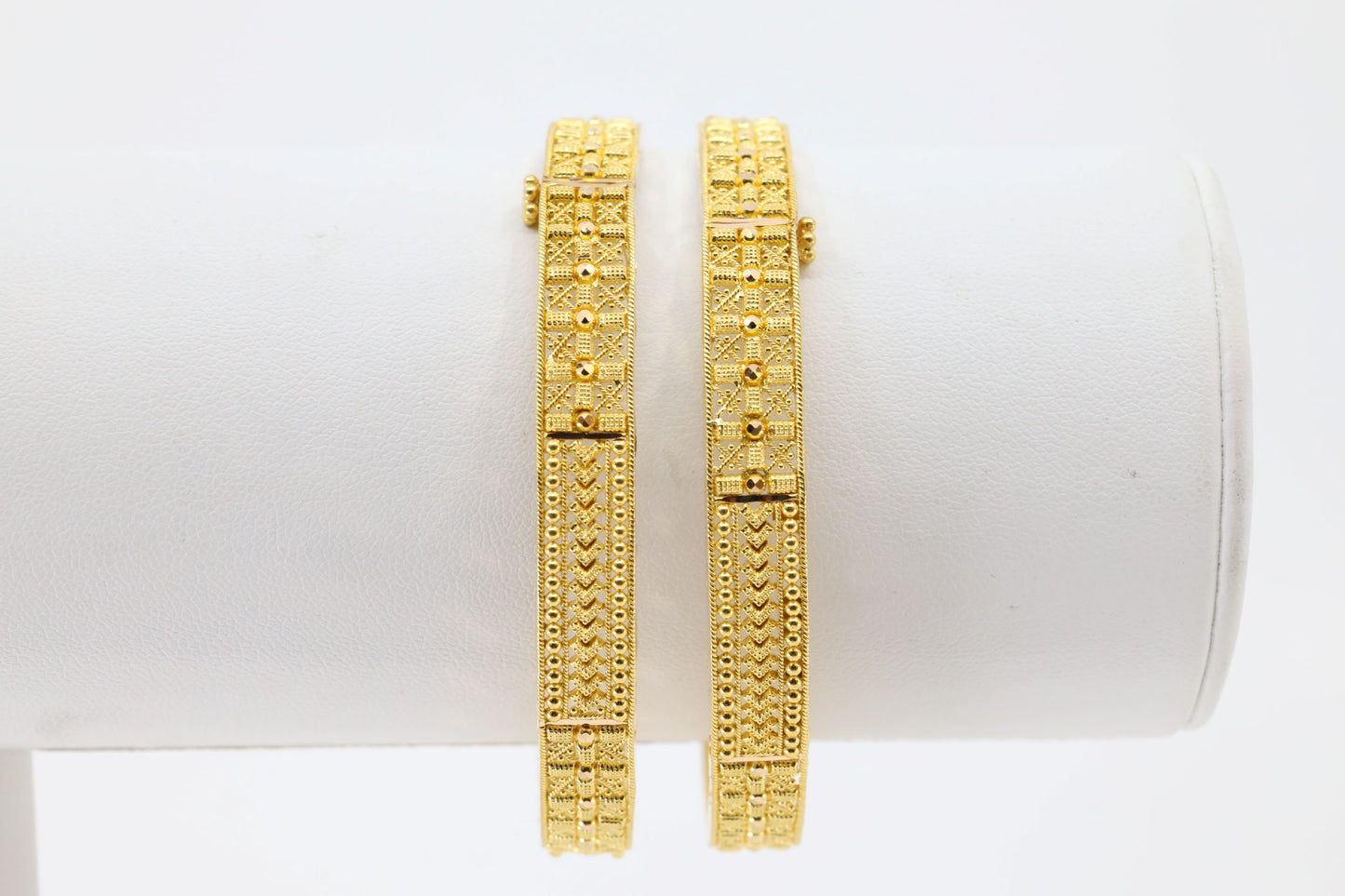 BANGLES,22K (BG-10222)