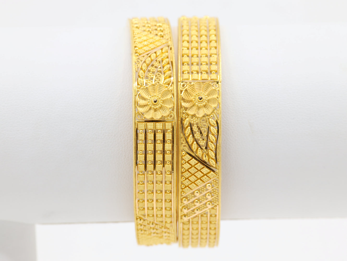 BANGLES 22K (BG-10881)