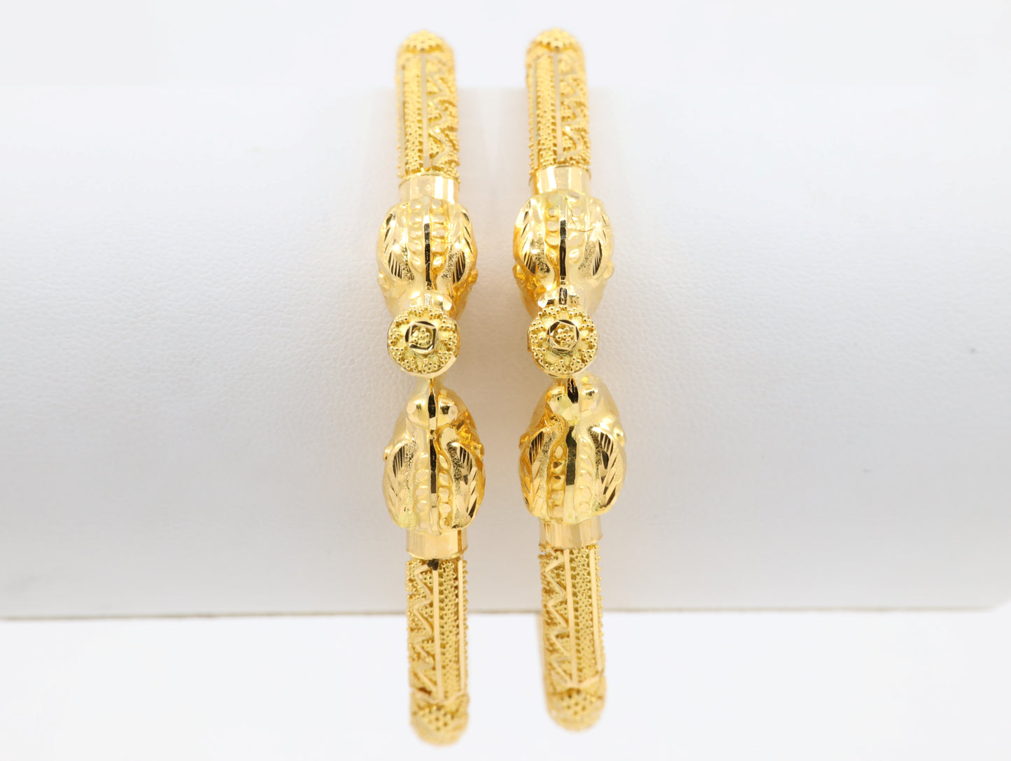 BANGLES 22K (BG-10937)