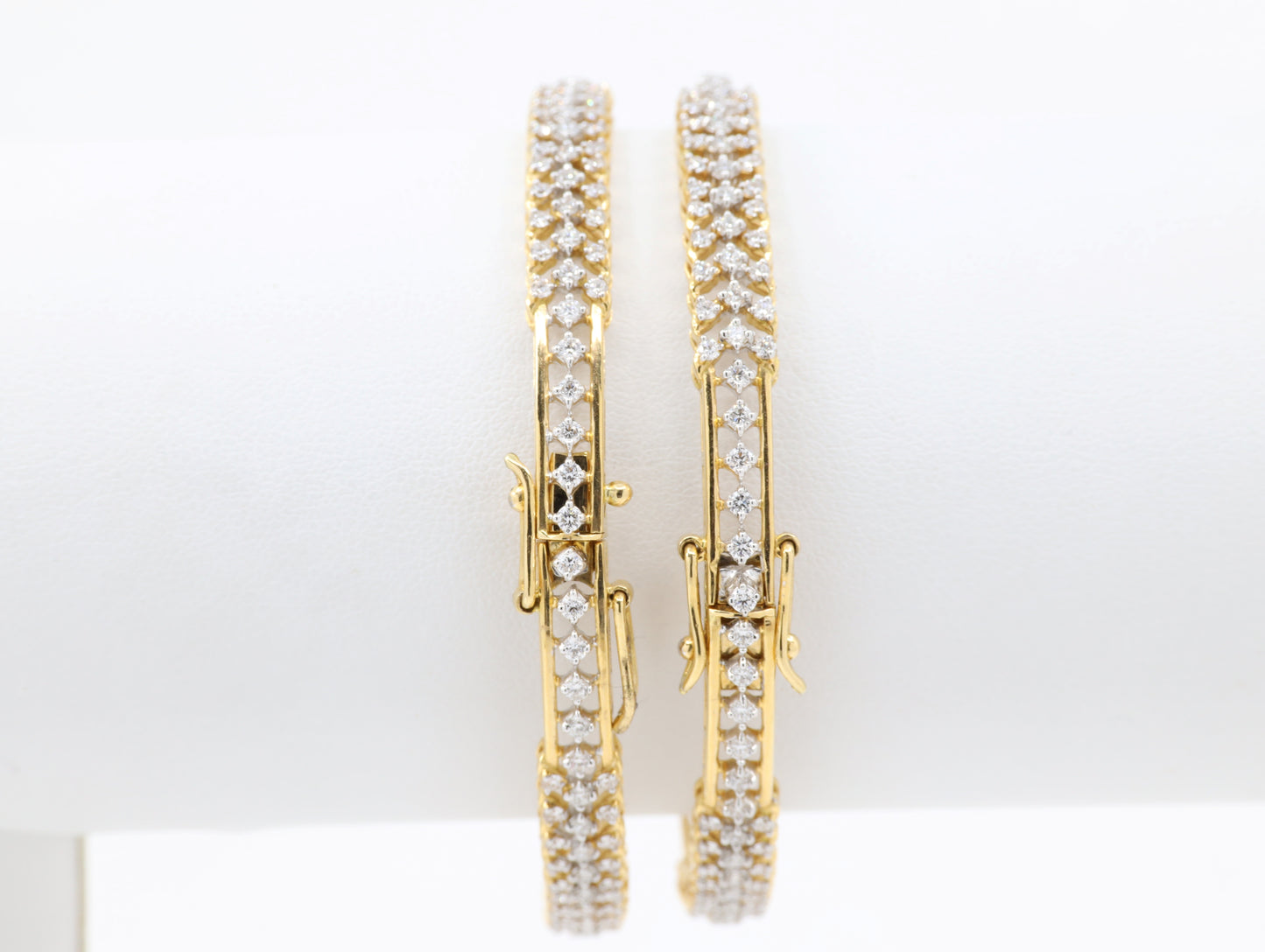 DIAMOND-BANGLES,22K (DBG-00265)