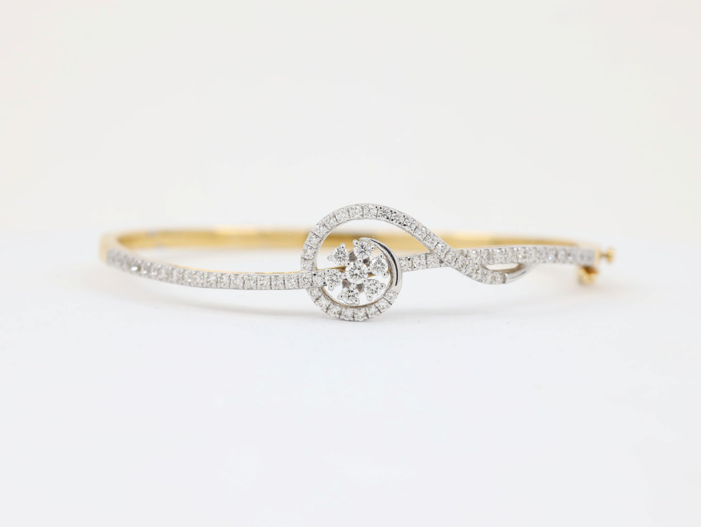 DIAMOND-BRACELE 18K (DBRC-10038)