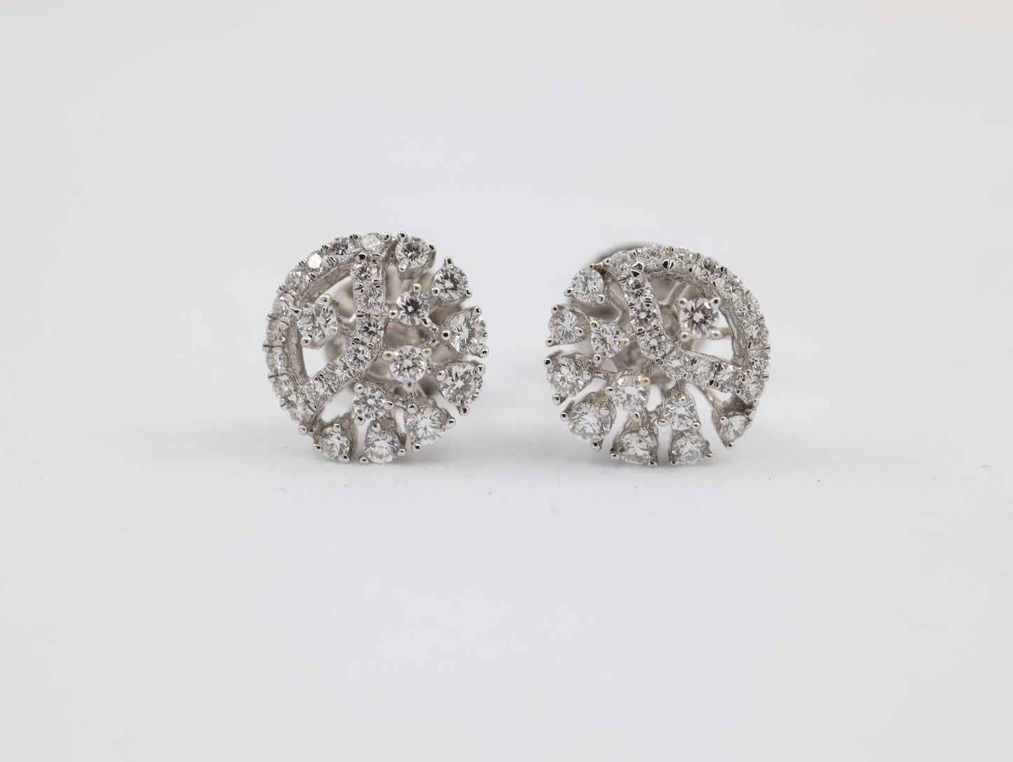 DIAMOND-EAR TOPS,18K (DET-00007)
