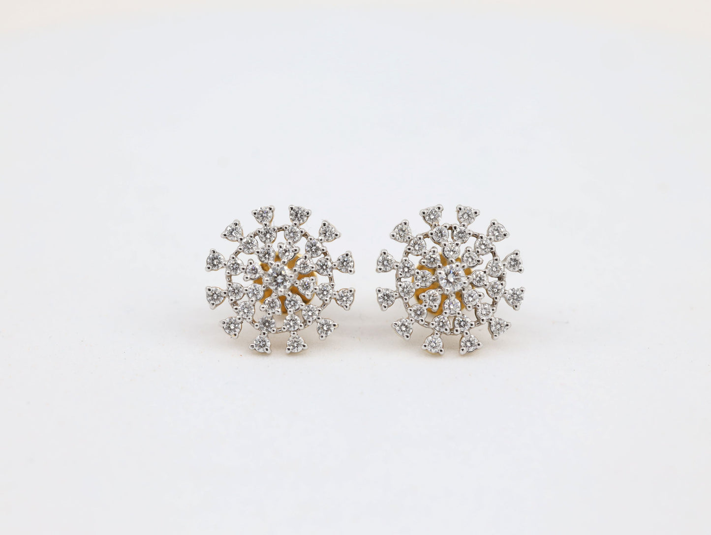 DIAMOND-EAR TOPS,18K (DET-00008)
