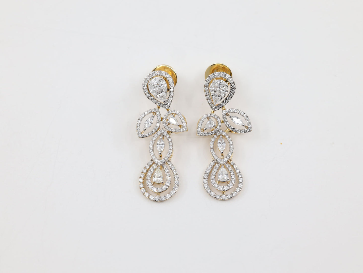 DIAMOND-EAR TOPS 18K (DET-10140)