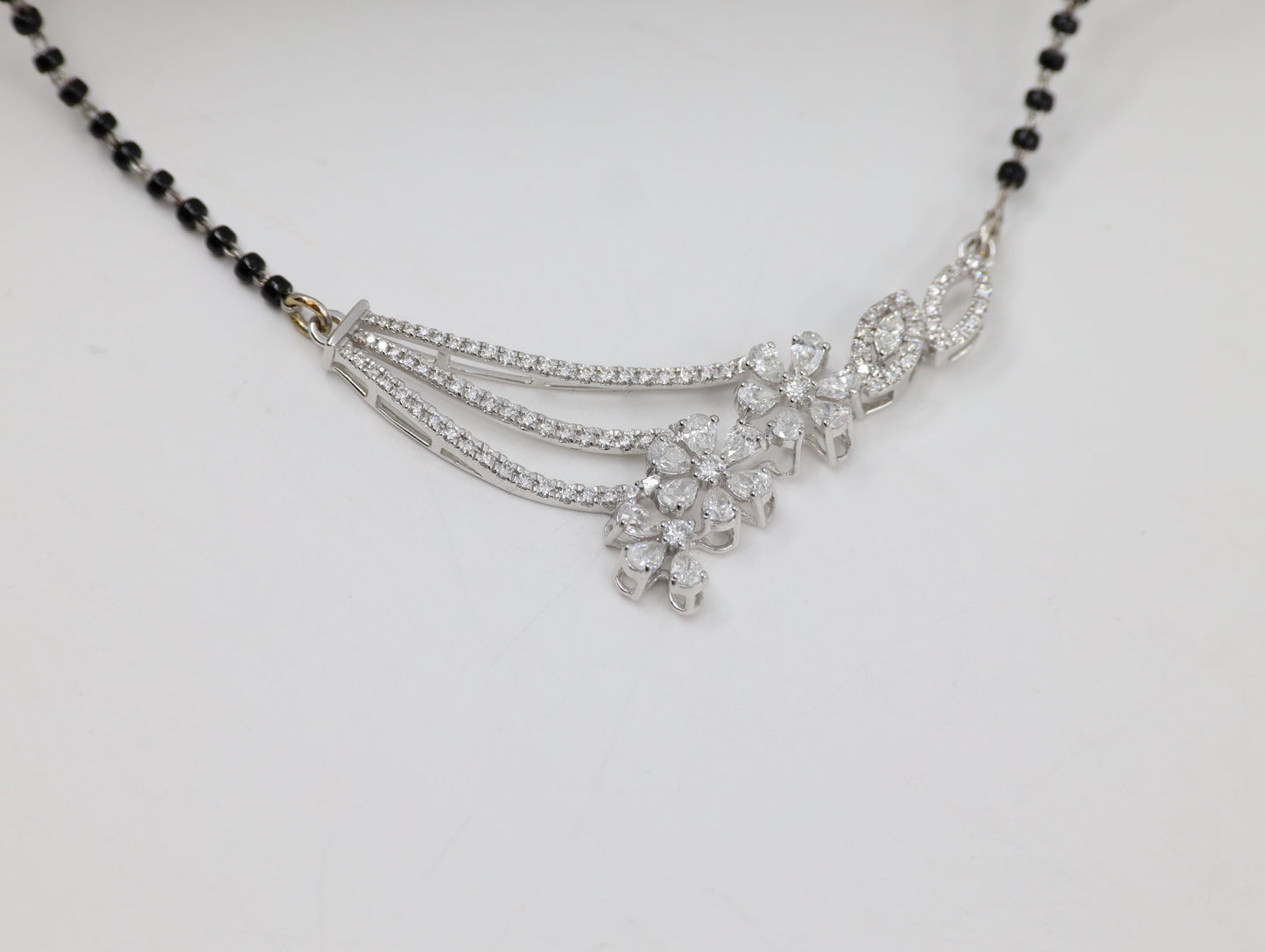 DIAMOND-MANGAL SUTRA,18K (DMS-00222)