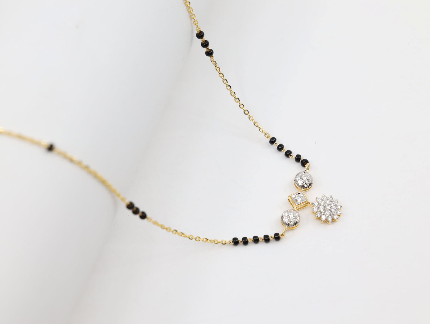 DIAMOND-MANGAL 18K (DMS-10022)