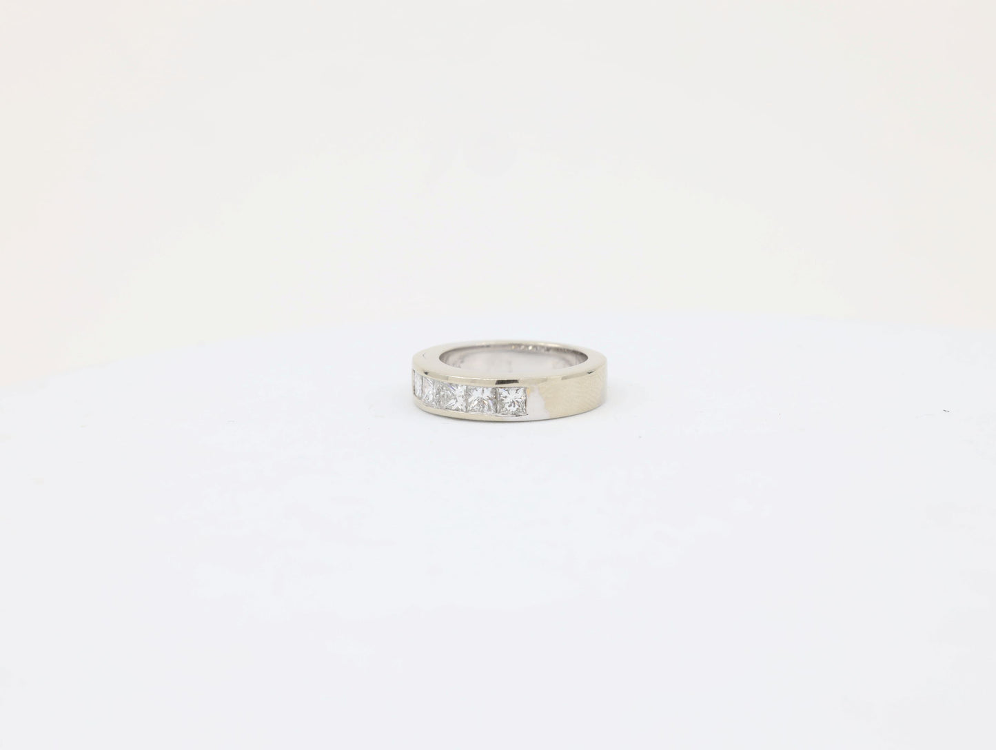 DIAMOND-RING,14K (DRG-00068)
