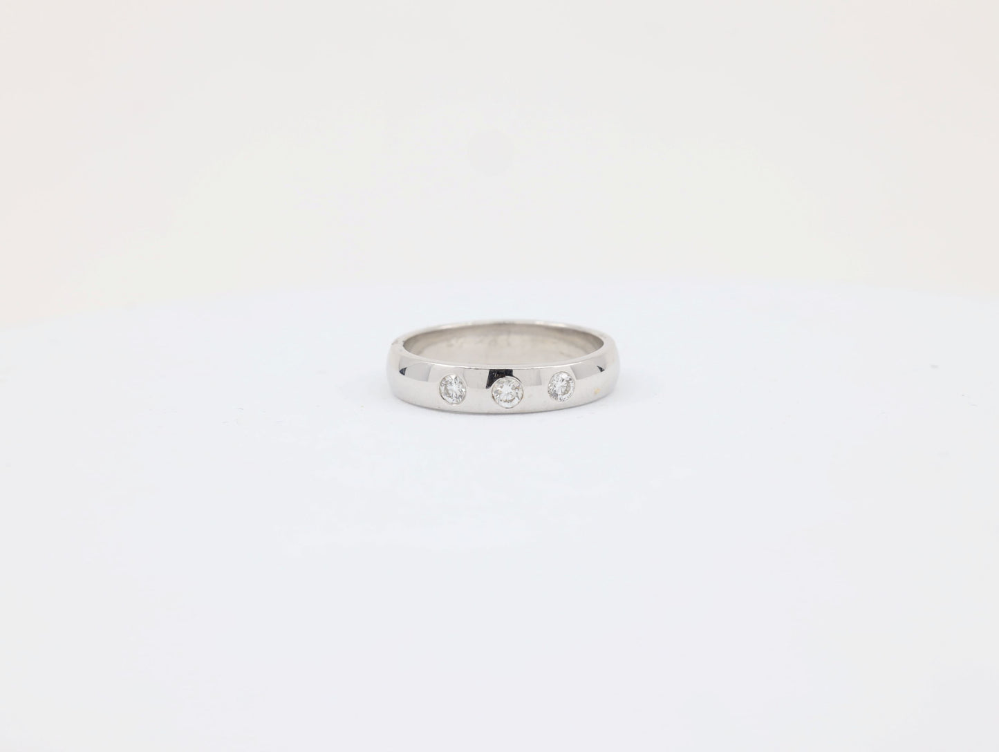 DIAMOND-RING,18K (DRG-00268)