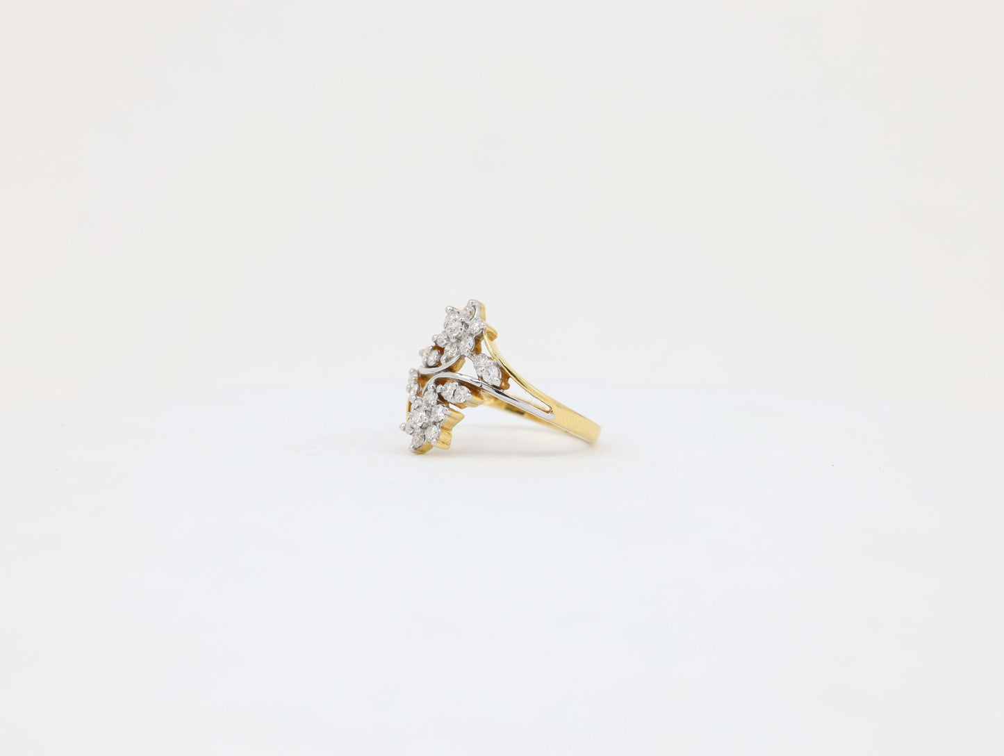 DIAMOND-RING,18K (DRG-00313)