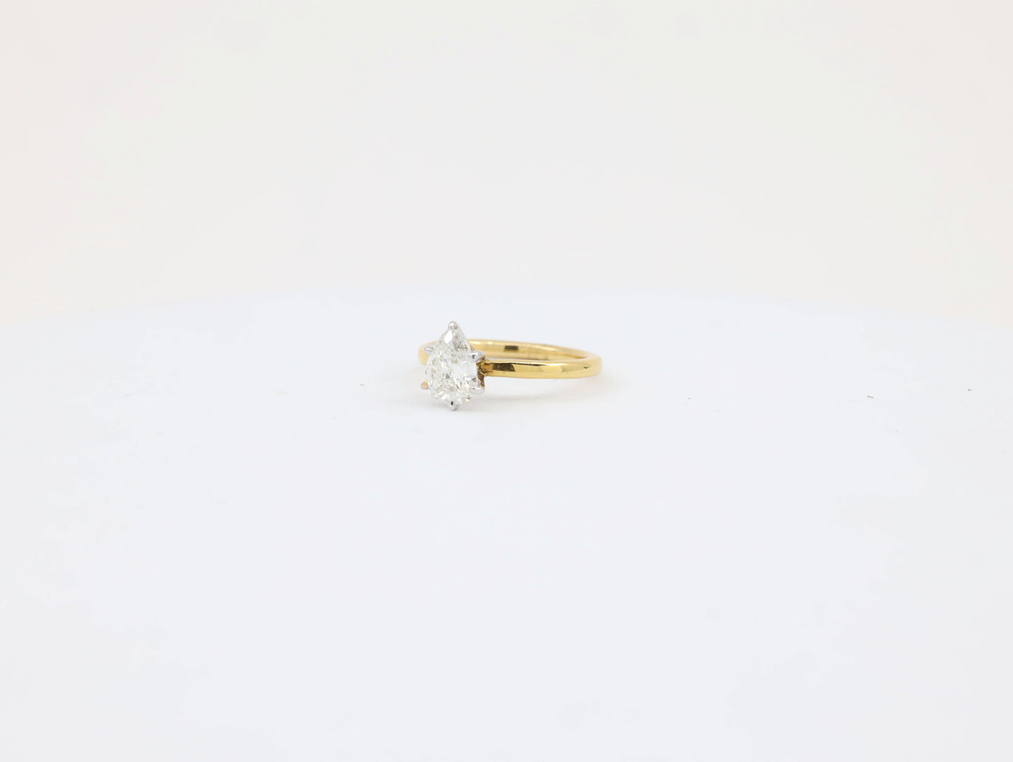 DIAMOND-RING,18K (DRG-00864)