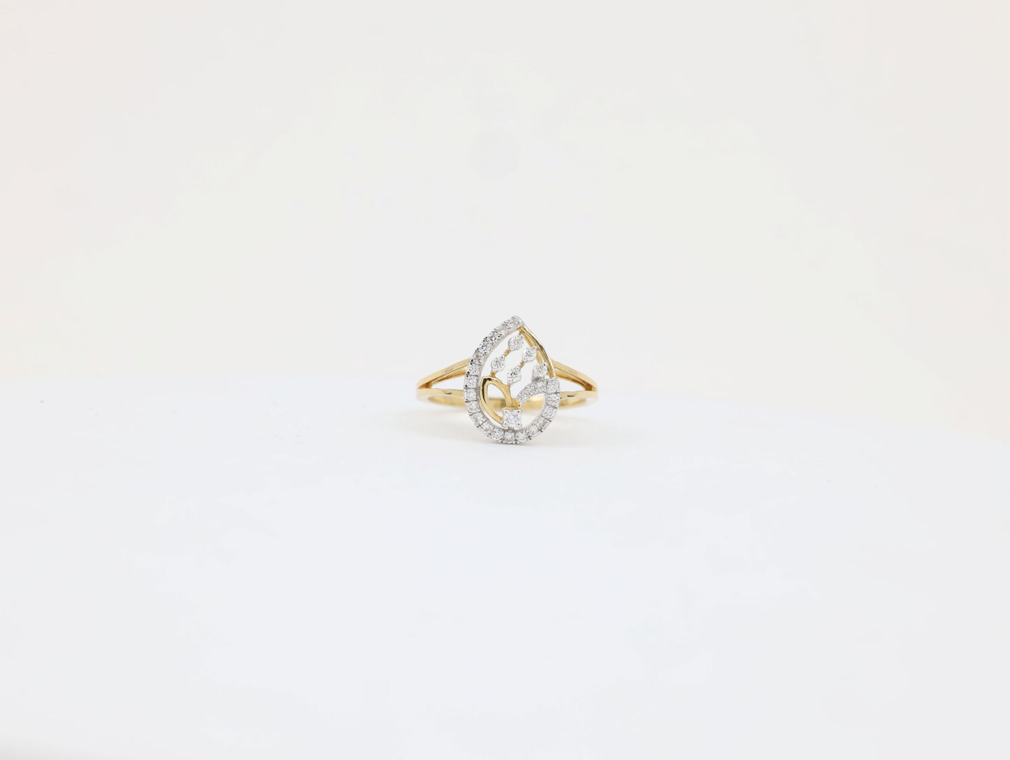 DIAMOND-RING,18K (DRG-00952)