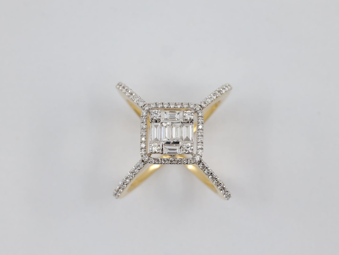 DIAMOND-RING 18K (DRG-10038)