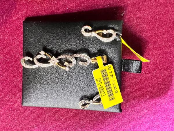 DIAMOND-PENDANT SET,18K (DPS-00023)