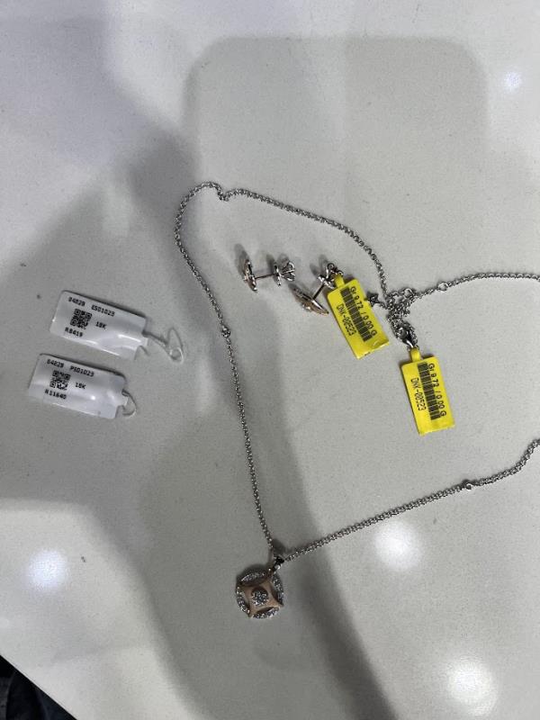 DIAMOND-NECKLACE,18K (DNK-00523)