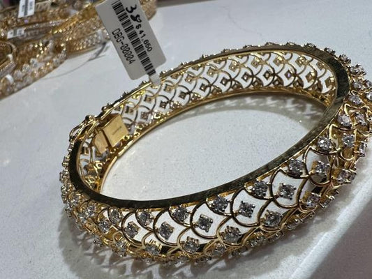 DIAMOND-BANGLES,18K (DBG-00004)