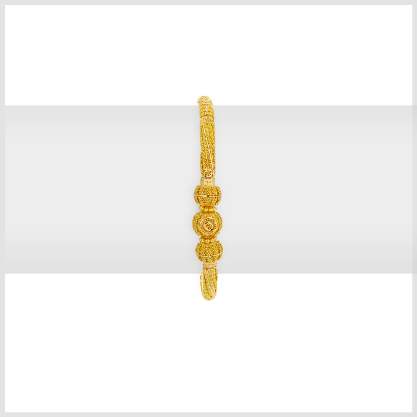 Yellow Gold Pipe Bracelet