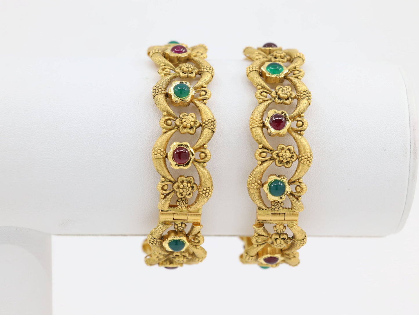 BANGLES,22K (BG-10085)
