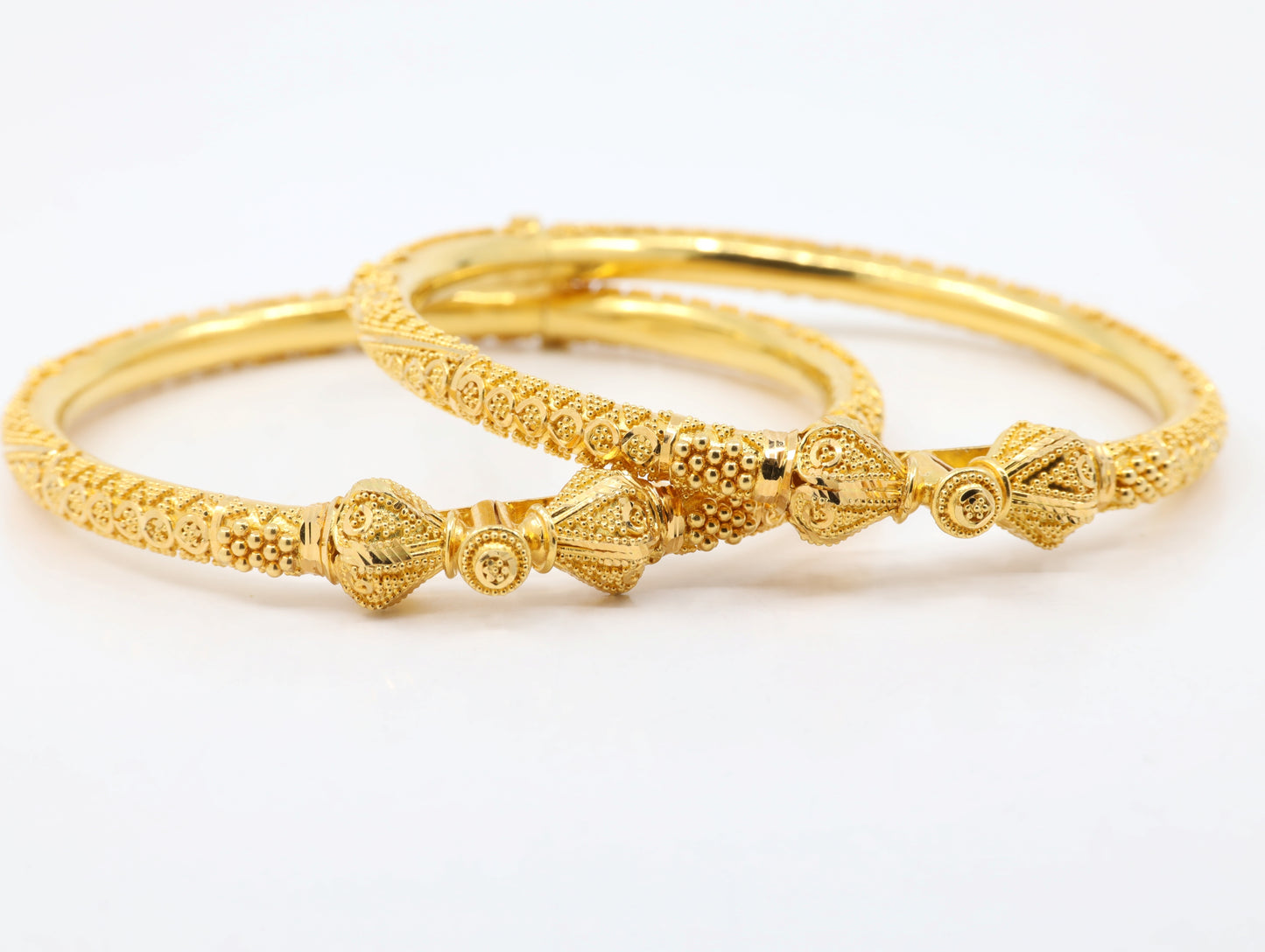 BANGLES,22K (BG-10218)