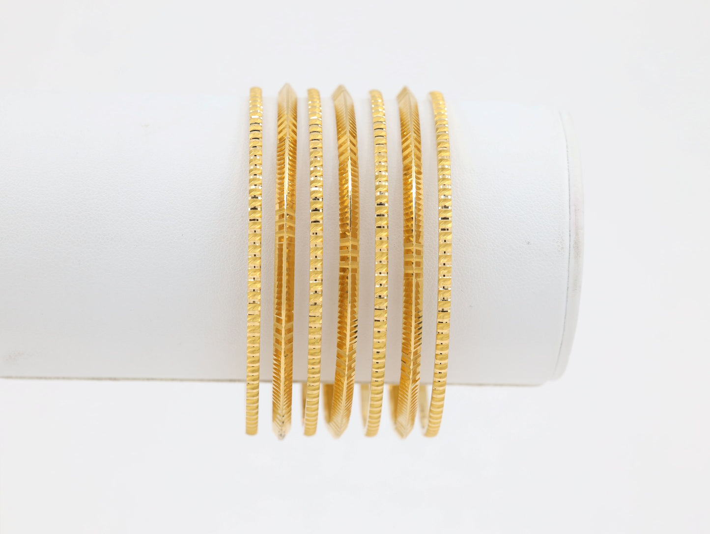 BANGLES 22K (BG-10293)