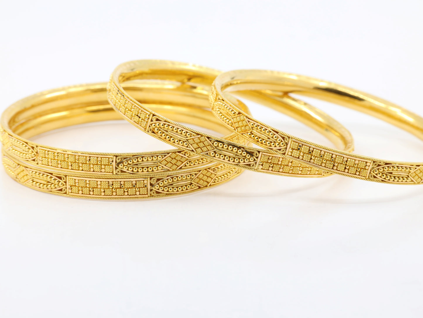 BANGLES 22K (BG-10718)