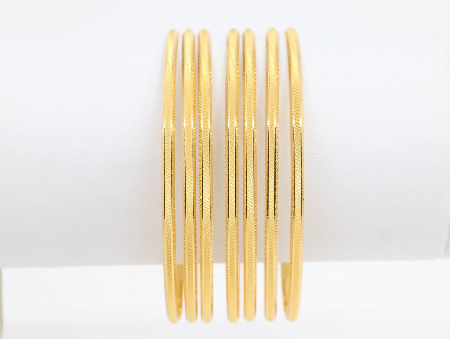 BANGLES 22K (BG-10769)