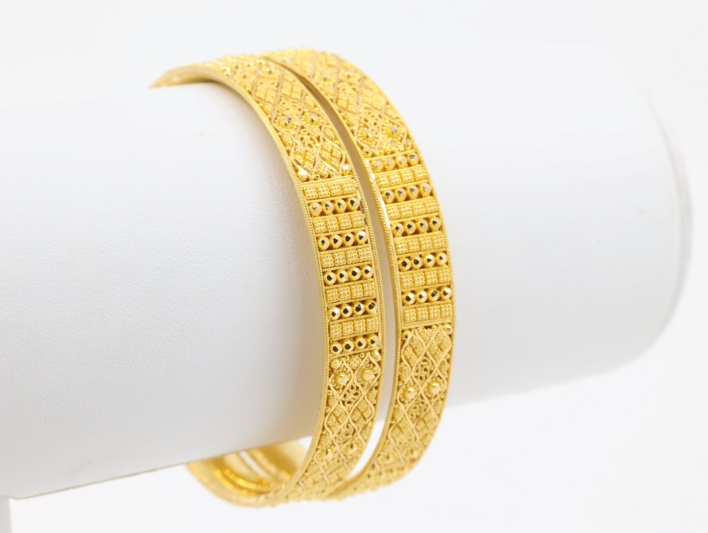 BANGLES 22K (BG-10832)