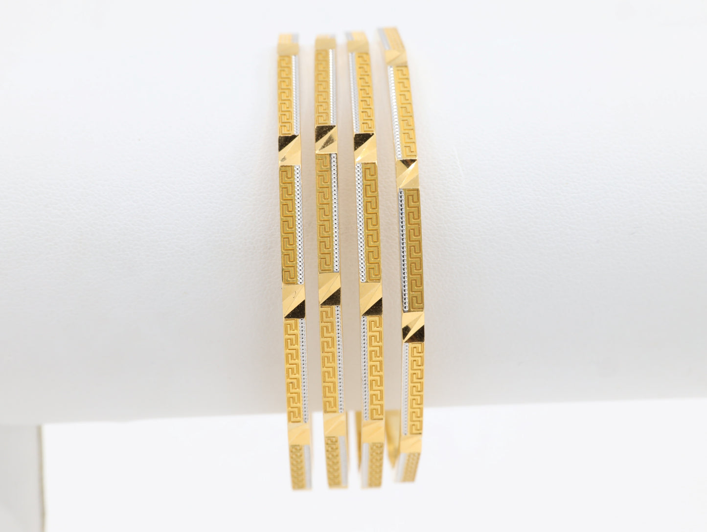 BANGLES 22K (BG-10941)