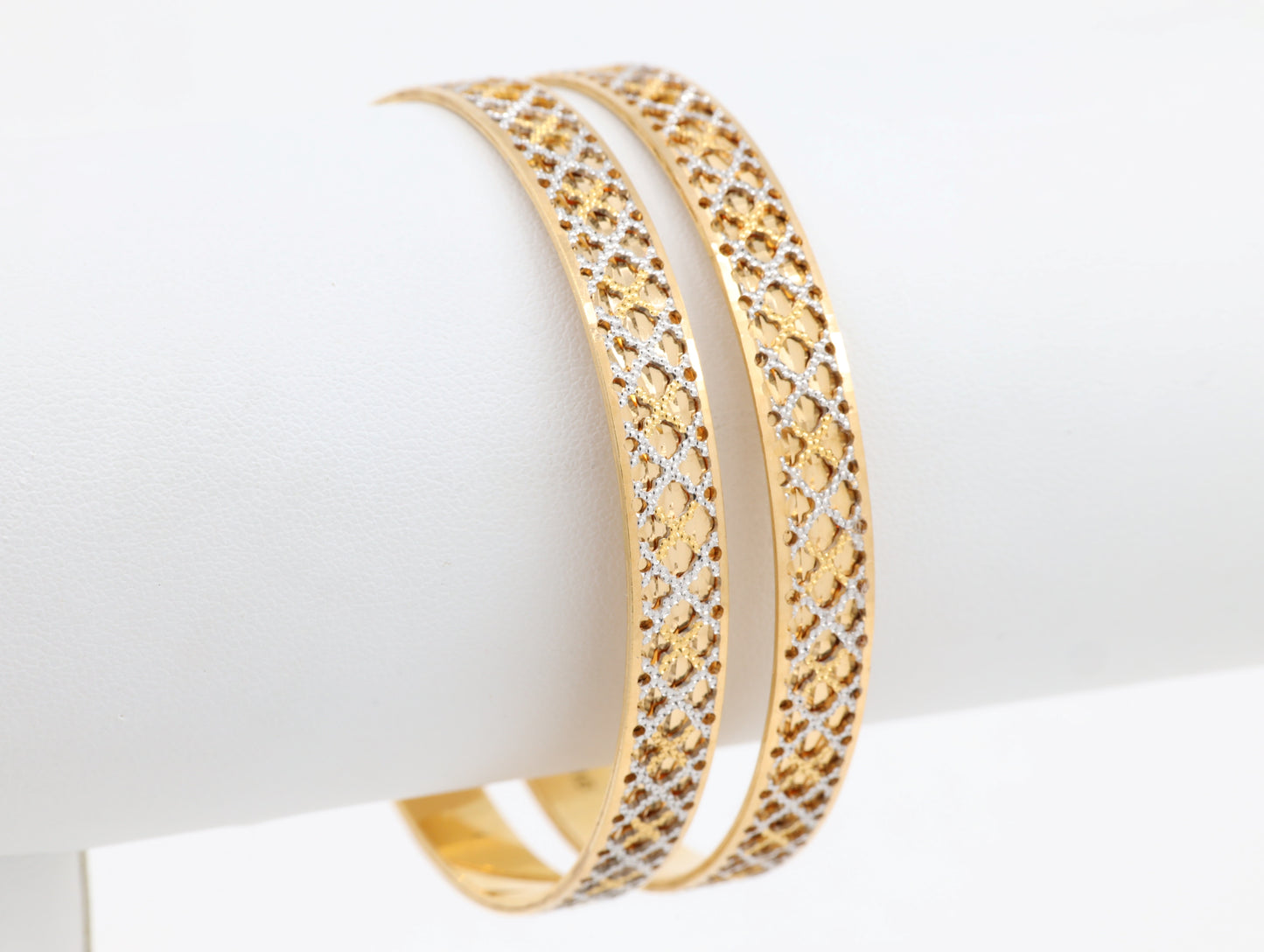 BANGLES 22K (BG-10951)
