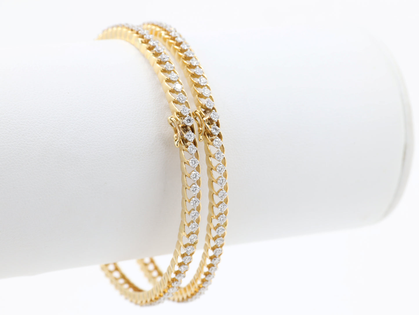 DIAMOND-BANGLES,18K (DBG-00015)