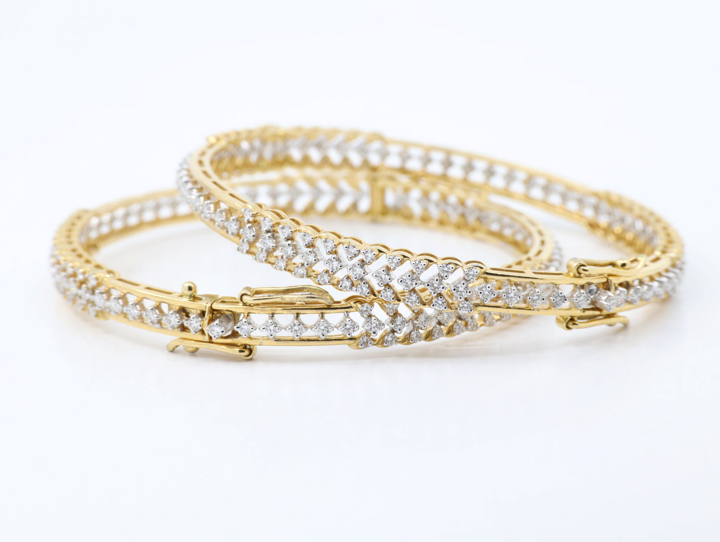 DIAMOND-BANGLES,22K (DBG-00265)