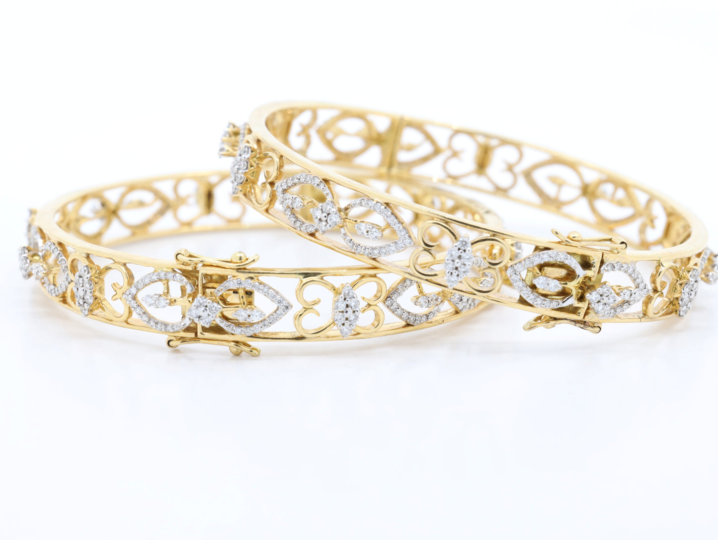 DIAMOND-BANGLES,22K (DBG-00307)