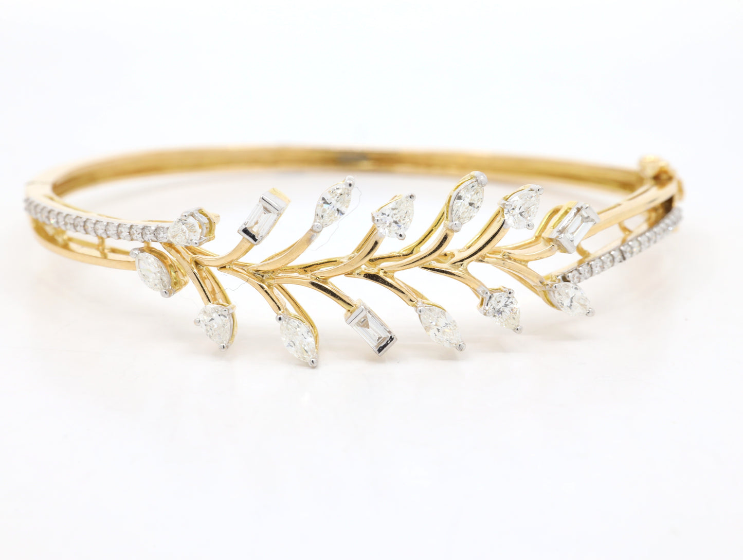 DIAMOND-BRACELE 18K (DBRC-10135)