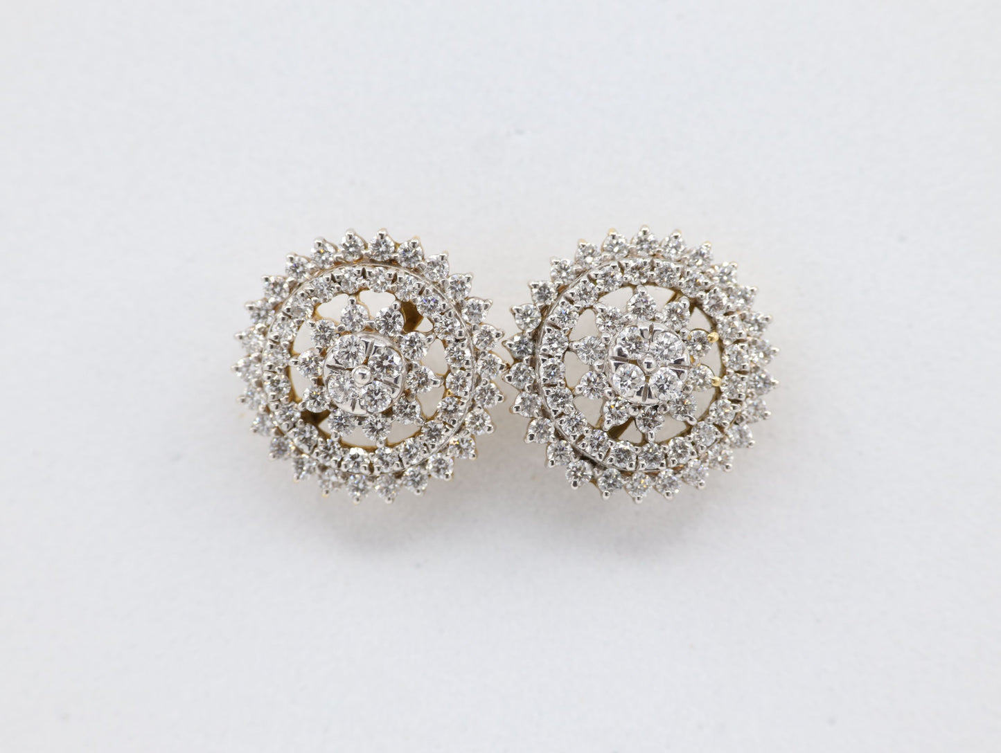 DIAMOND-EAR TOPS,18K (DET-00010)